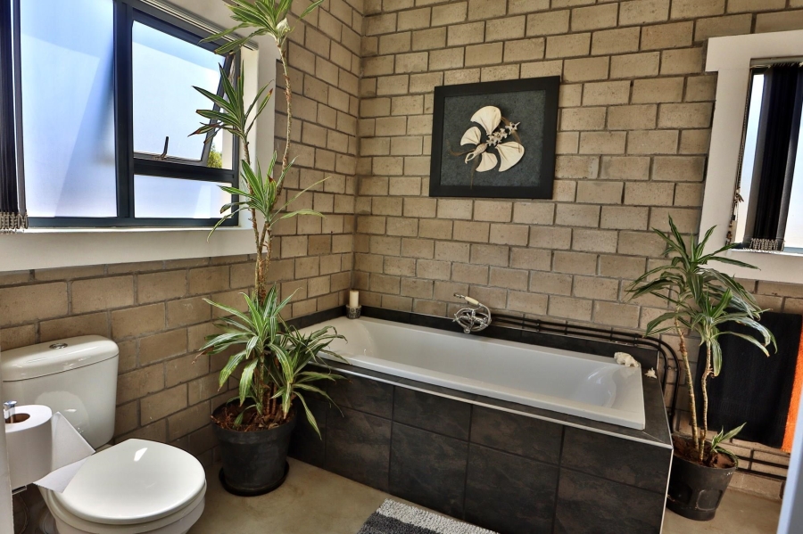 2 Bedroom Property for Sale in Darling Western Cape